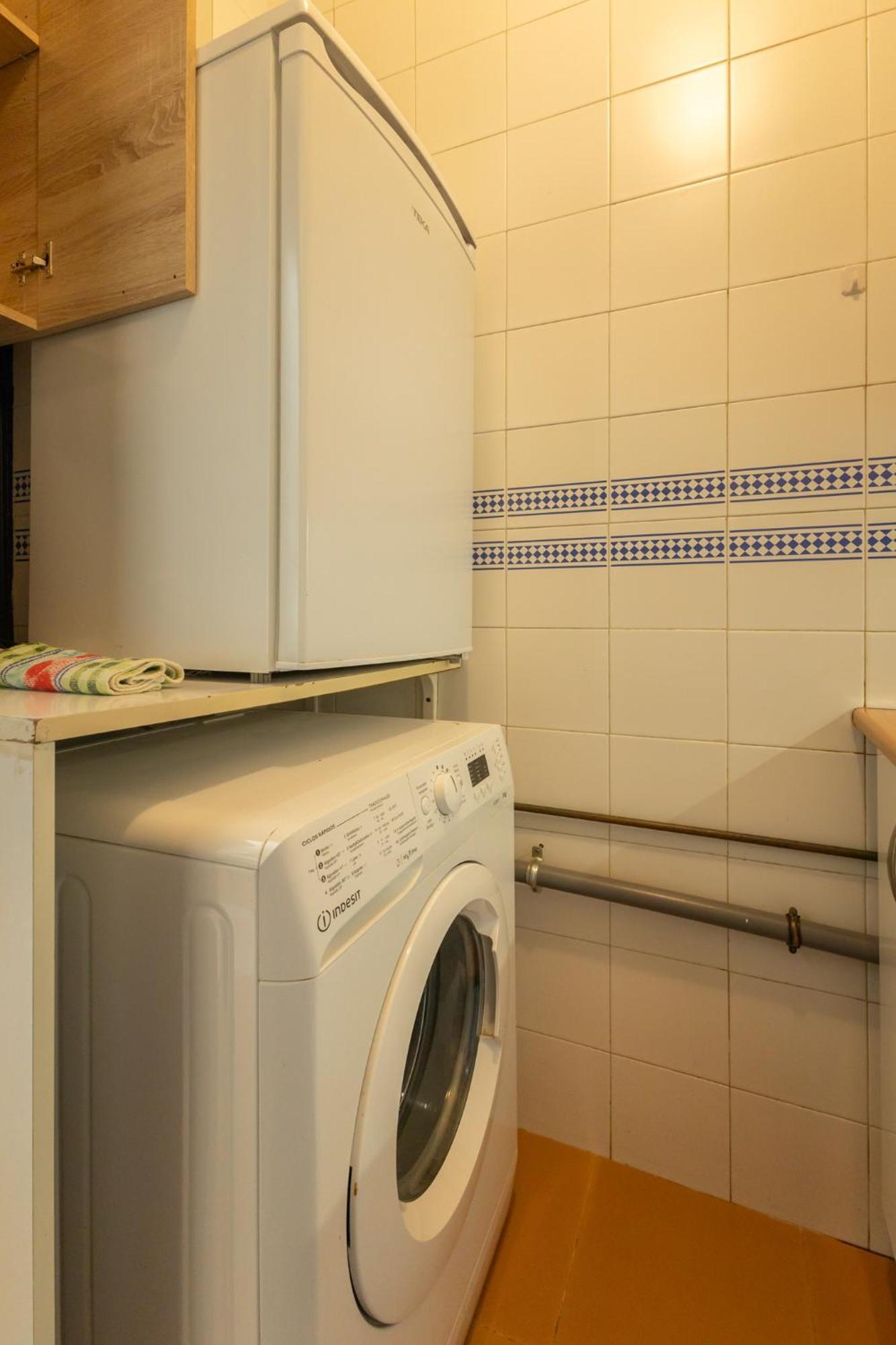 Conde Center Premium Suites, Free Parking Siviglia Esterno foto